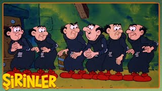 Gizemli Bataklık! • Şirinler Klasik • Çocuklar için çizgi filmler