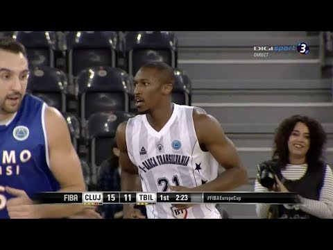 2017.11.15 Lasan Kromah Dunk vs. BC Dinamo Tbilisi