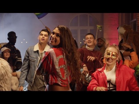 Dafina feat. Rinor - Bottles Up (Official Video)