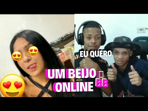 fresco cai com uma mulher apaixonada por ele 😘 Omegle TV CHAT BRAZIL