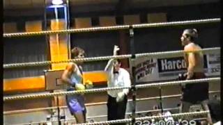 preview picture of video 'Academy of Combat: Des Smith Thai Boxing, Christchurch 1995'