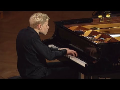 Alexander Malofeev - Etude No. 11 in A Minor, Op. 25 / Chopin