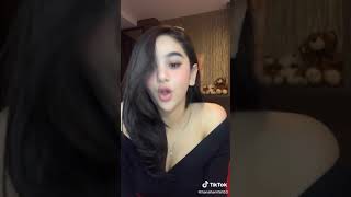 Download lagu woww....video tik tok Hana hanifah mp3 Download lagu woww....video tik tok Hana hanifah mp3
