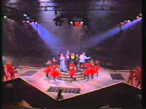 אדם - יד ביד ולב אל לב - פסטיגל 1990