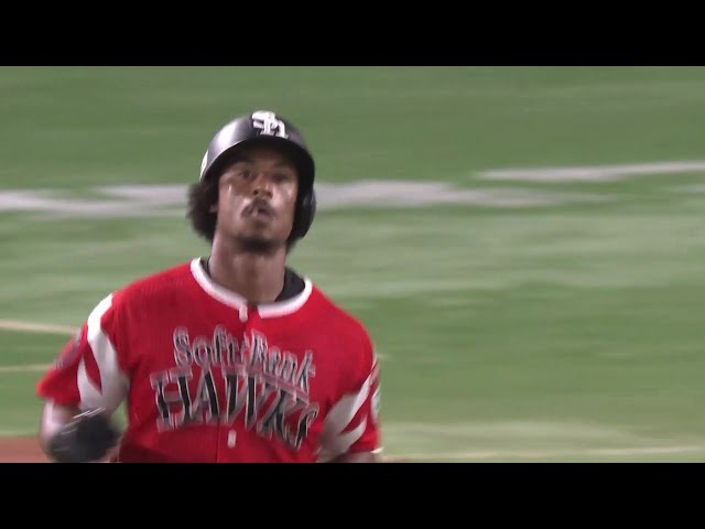 【5回裏】2試合連発!! ホークス・ダウンズ 左中間への今季第3号ソロホームラン!! 2025年8月2日 福岡ソフトバンクホークス 対 東北楽天ゴールデンイーグルス