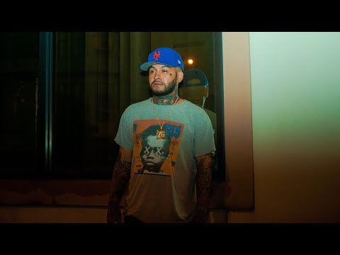 Oskama Esteban in the studio  “ONE TAKE"