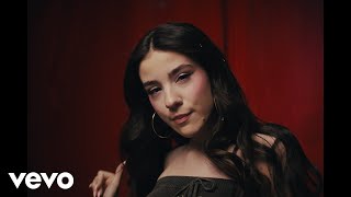 Cris Lora - E UN DELIRIO (Video Oficial)