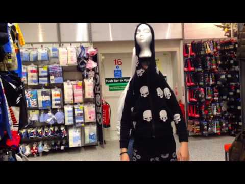 Mannequin Head Dance|All I want for Christmas