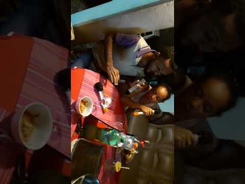 Vonikazo adaladala Mahaleo