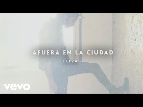 Video thumbnail for Afuera en la ciudad