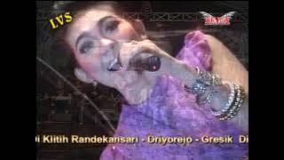 Download lagu VIA VALLEN -  DON'T WORRY (sera lawas live driyorejo - Gresik 2012) mp3