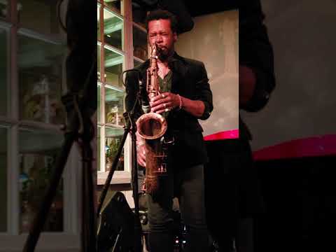 Jeff Bradshaw appears with Gerald Veasley live at South