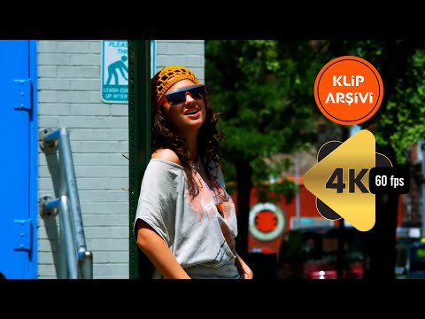 Ayşe Özyılmazel & Mert Ekren - İstanbul'un Kızları /2009 | Remastered 4K (2160p) Stereo - 60 Fps