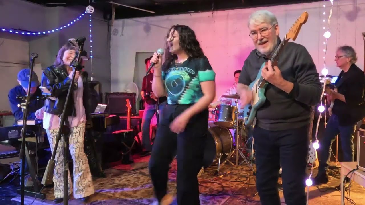 Promotional video thumbnail 1 for Diana and the Mission