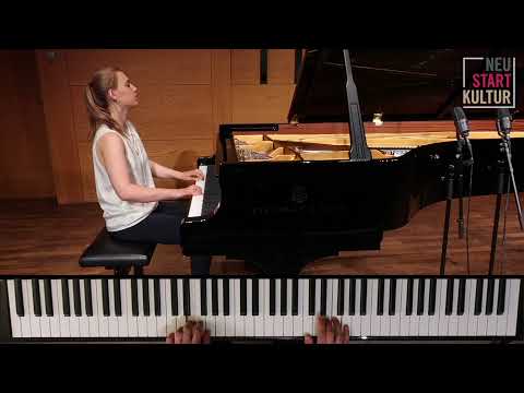 The Honeybee from Suzuki Piano School Volume 1 - Magdalena Haubs