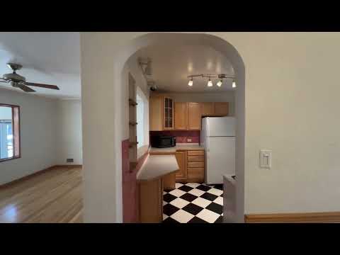 Charming 2-Bed, 2-Bath Upper Unit Near CSU & City Park – Fort Collins, CO! property video