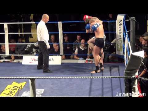 3 Oliver Simonsen vs Oscar Jahanneson  60kg Fightarena 23  22 12 2012