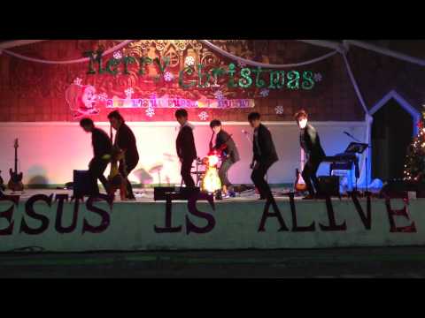 131225 E-Gien dance to She's Mine by U Kiss @BUUChristmasDay [1080P]