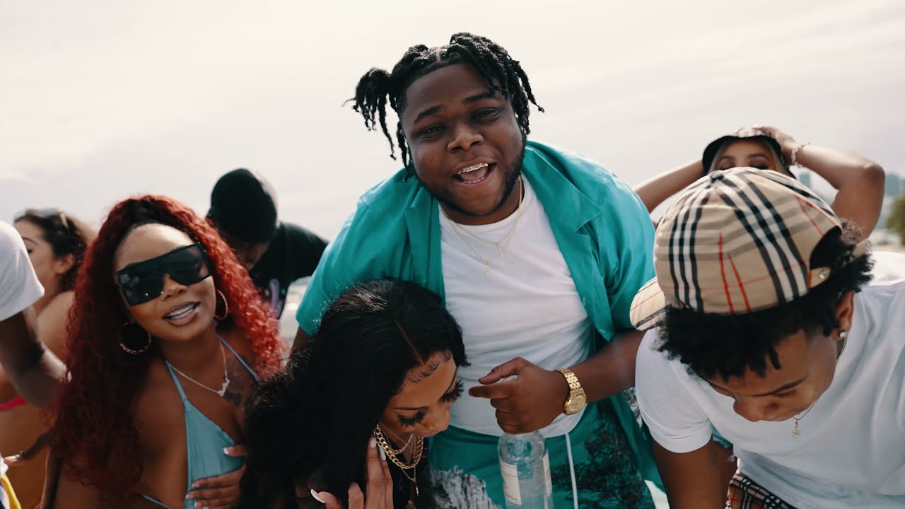 Lil Chichi - Wylin' & Stylin' [Official Music Video]