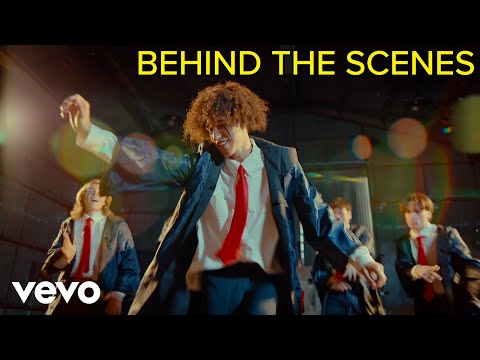 Bling-Bang-Bang-Born - Behind The Scenes