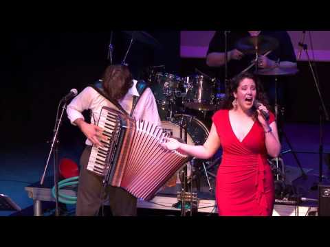 Alex Meixner with Yesenia McNett at the Brauntex