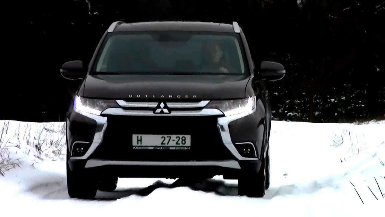 2016 Mitsubishi Outlander Off road Driving footage