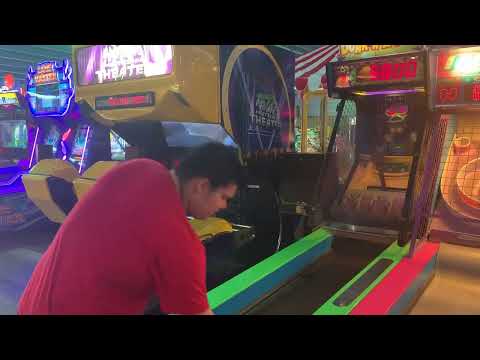 Dunk N Alien Classic Rare Skeeball Alley arcade game! This is how we roll!