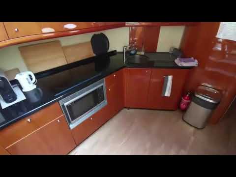 2006 - Sunseeker Predator 62