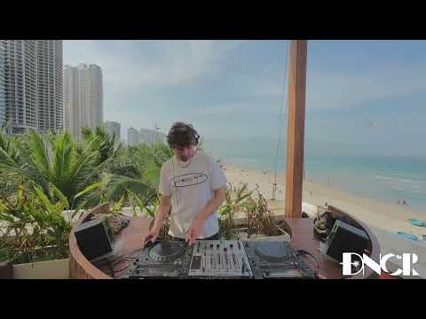 Youandewan | DNCR 016 x Bassis