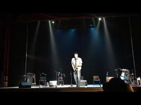 Derek Brown & Johann Sebastian Bach & Puff Daddy // Россия, Республика Тыва, Кызыл