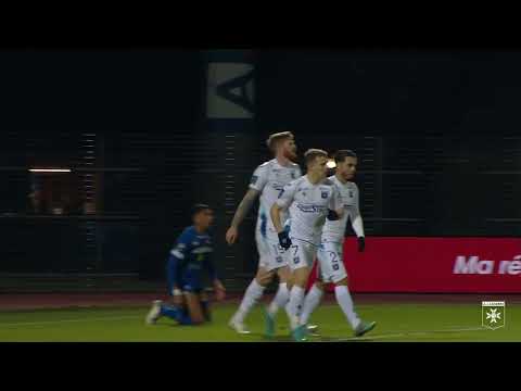 Le superbe but de Gauthier Hein qui permet la victoire de l'AJA à Niort