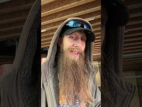 I don't like to see things go to waste #narrowayhomestead #offgrid #recycle #dontwaste