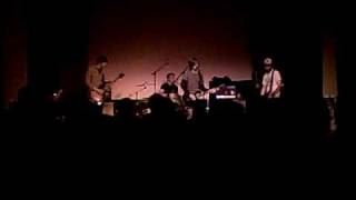 Nine Black Alps - Unsatisfied (Live)