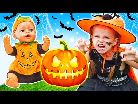 Dolcetto o scherzetto? Maya e Lina vanno a spaventare le bambole! Festa di Halloween per bambini