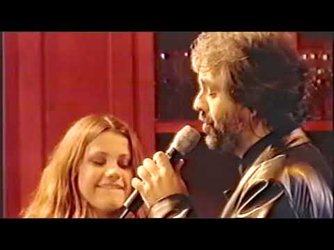 Andrea Bocelli and Helena Hellwig - L' Abitudine - from 'The Homecoming' 2002 concert