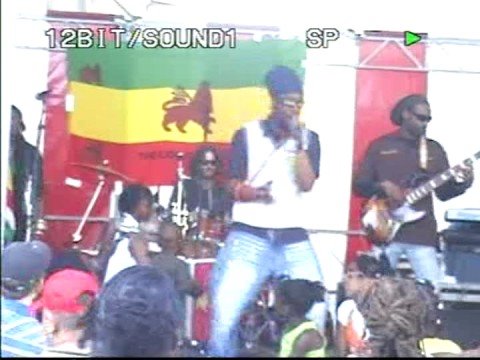 FULLANNY & THE HOUSE OF LALIBELA LIVE @ KRUISKADE KETI KOTI