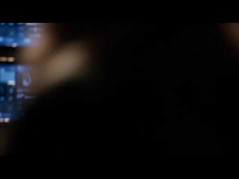 The Flash: S3E2 - Jay Garrick Pulls Barry Out Of The Speedforce