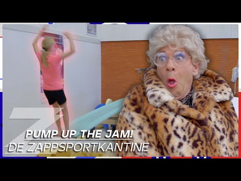 GERDA GAAT LOS OP DE TRIBUNE!😱 & Latjetrap bij PEC Zwolle!⚽️ | De ZappsportKantine |