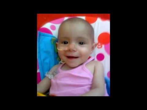 Alba Pérez lucha contra el cáncer infantil- ADELANTE