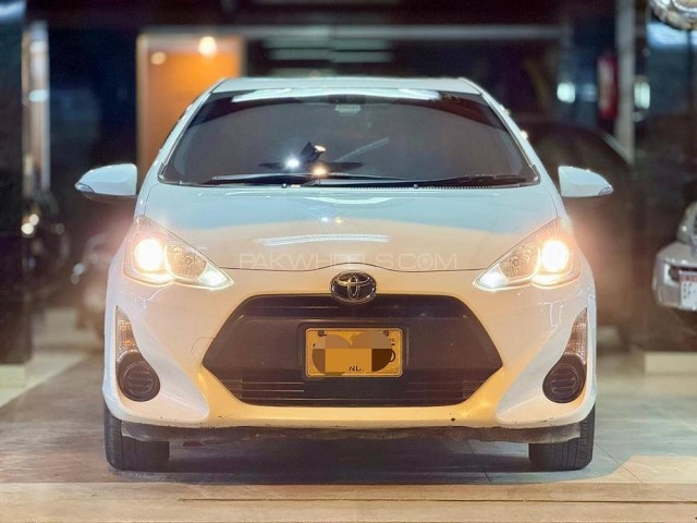 Toyota Aqua L 2017 for Sale