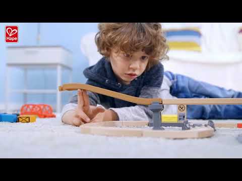HAPE traukinio bėgių rinkinys Countryside Bucket, E3772A video