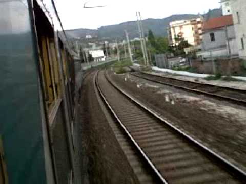 Traghettata dell'ICN 1910 con E656-080 dal Deposito alla Stazione