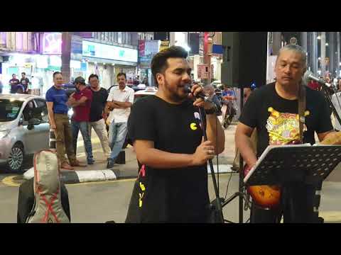 Lagu Flybaits "Kenangan Lalu" memang mengembalikan nostalgia. Request mahal dr penonton #CHILLOQBAND