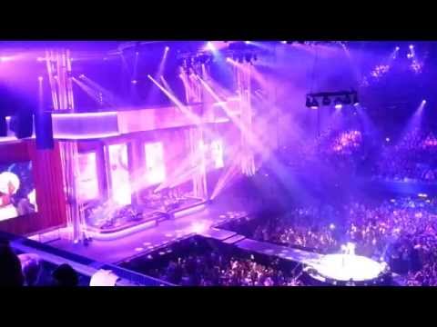 Simone Kleinsma & Willemijn Verkaik - "." - MIC14