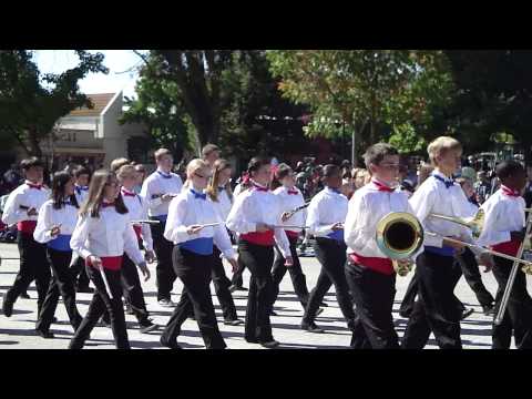 Lewis and Flamson Middle School Band - Pioneer Day Parade 2011