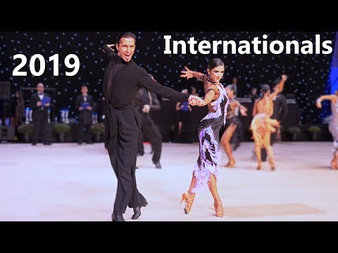 Morten Löwe & Roselina Doneva (DEN) - Internationals 2019 - Professional Latin | R2 Cha-cha-cha