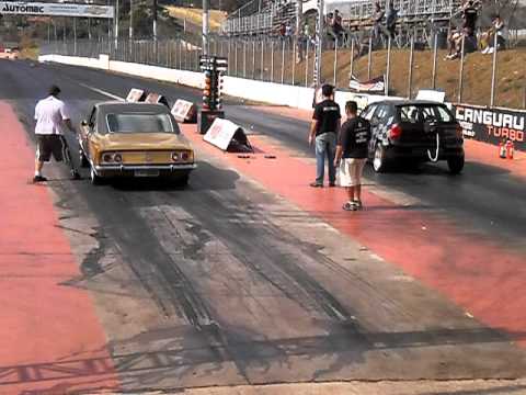 Opala Coupe 6 Cilindros - Acelerando no treino livre