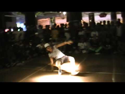 bgirl Ingrid -  Batalha Final 2009 - Sao Paulo / Brasil