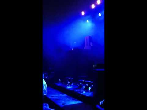 10min's of Armin Van Buuren's 6hour set @ Superglow 11/19/11