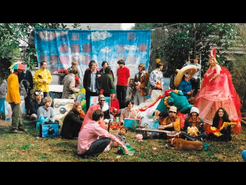 afbeelding The Elephant 6 Recording Co. (Documentary 2022) | DOC NYC Festival Official Teaser Trailer